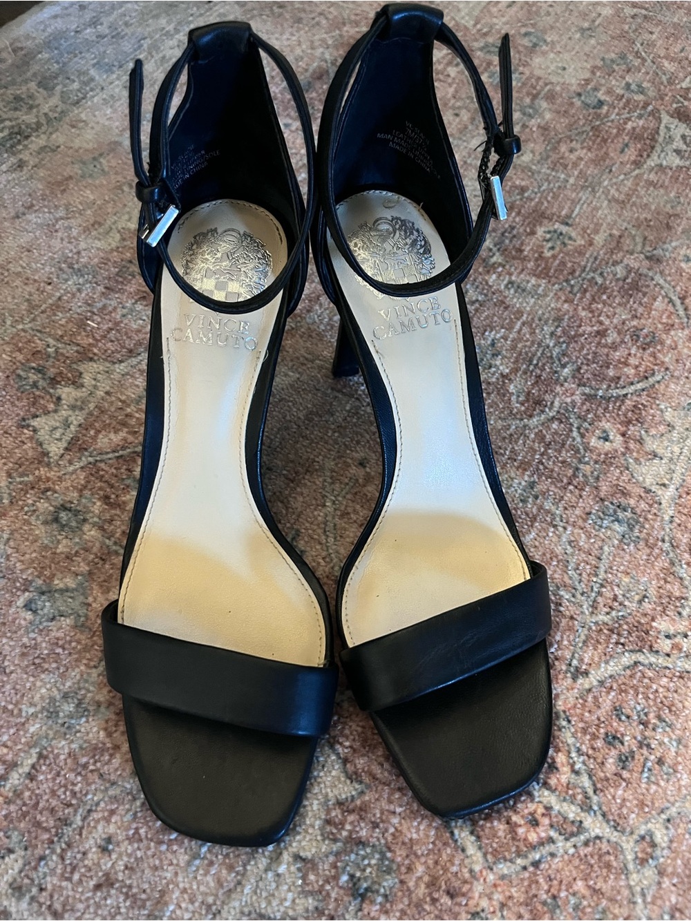Vince Camuto Black Leather Pointed Pumps